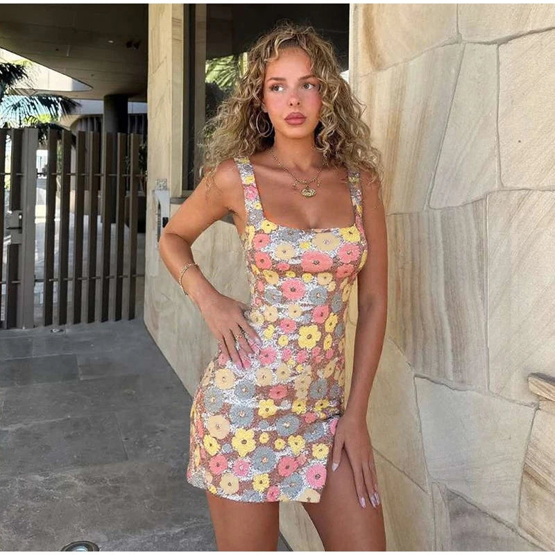 שמלת פאייטים נוצצת – שני