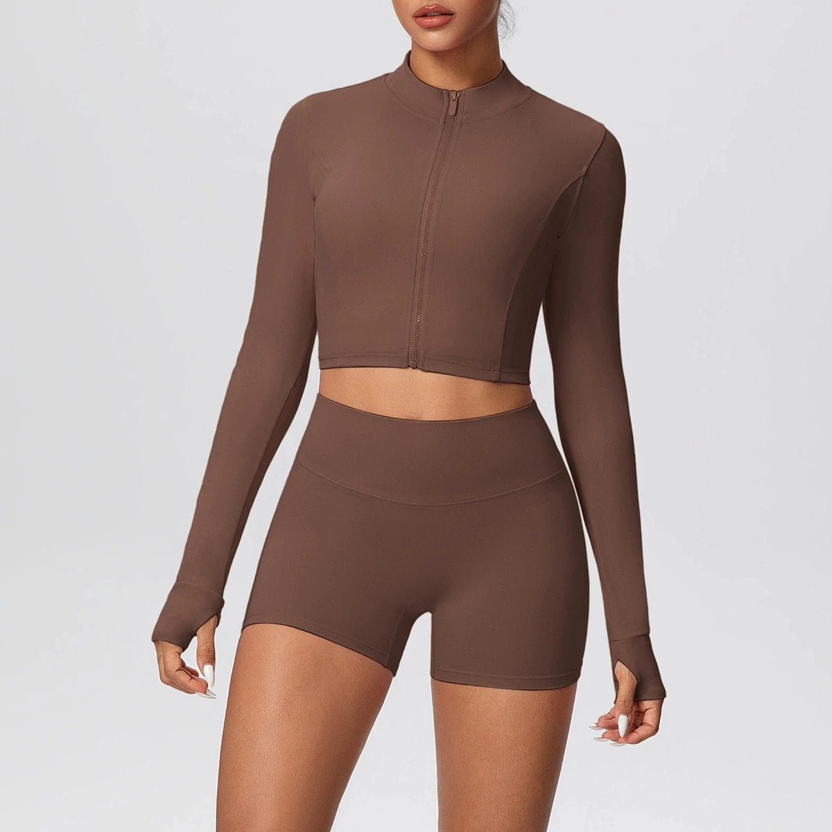 חליפת ספורט קצרה עם שרוול ארוך ורוכסן – מיה