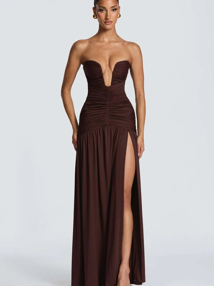 שמלת מקסי "פיסולית" עם מחשוף V עמוק – לונה