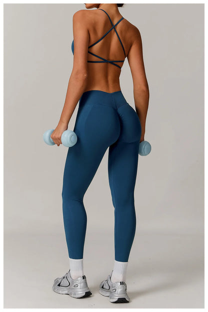 חליפת ספורט חלקה – מאיה