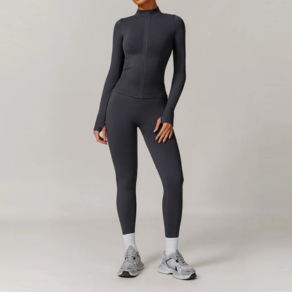 חליפת ספורט חלקה – מאיה