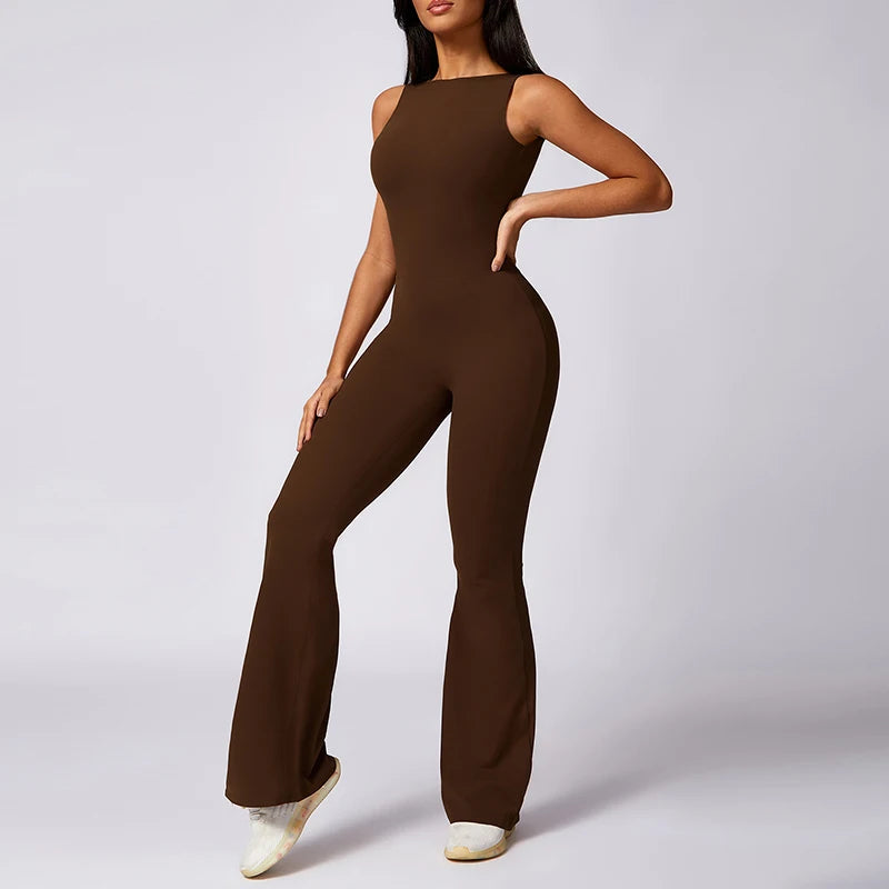 אוברול ספורט מחמיא עם גב פתוח – נועה