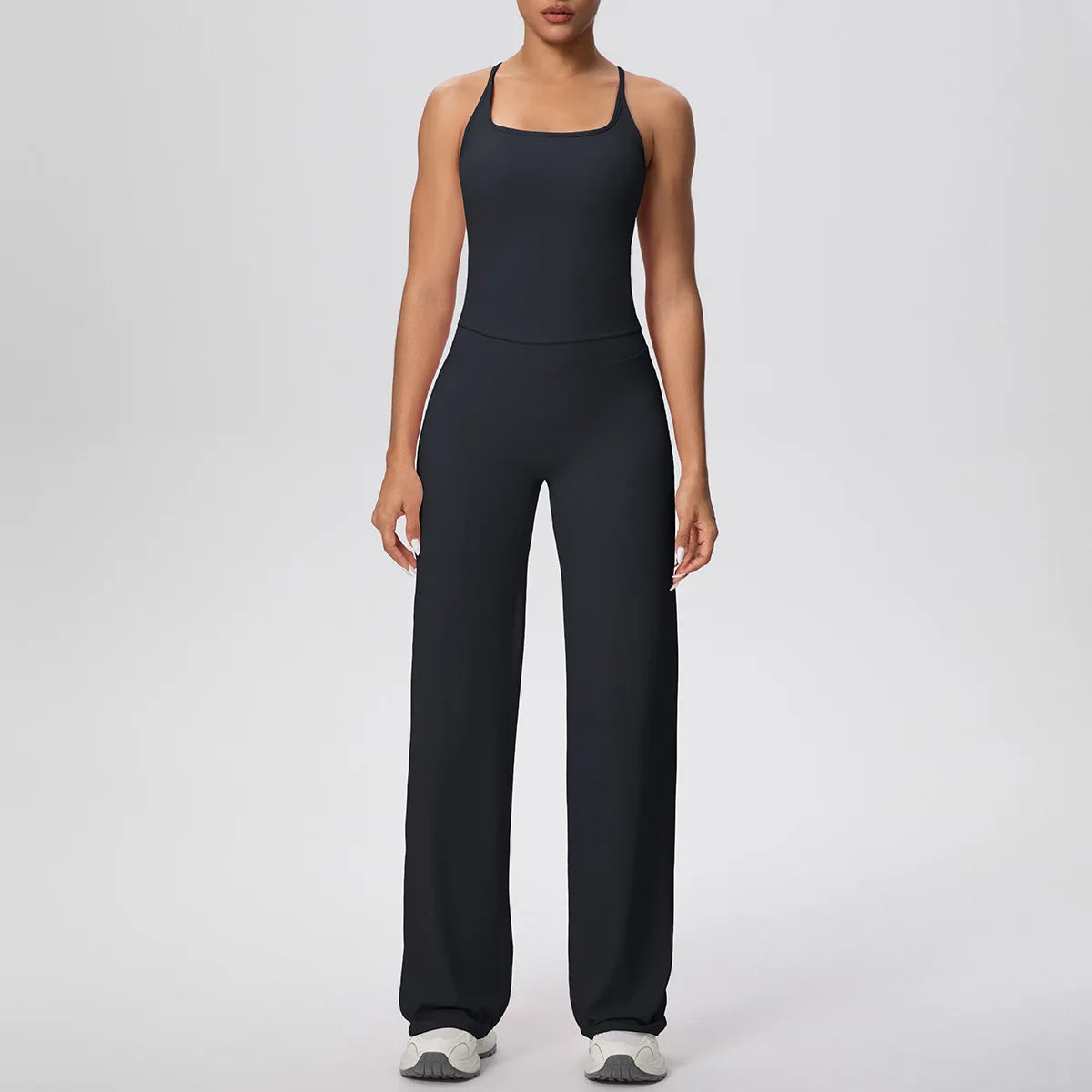 חליפת ספורט חלקה – הדס