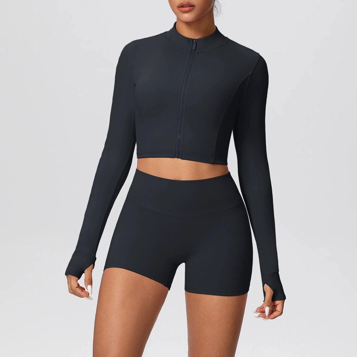 חליפת ספורט קצרה עם שרוול ארוך ורוכסן – מיה