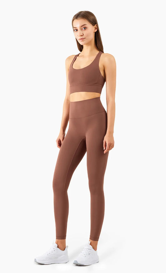 חליפת ספורט מחטבת – מיכל