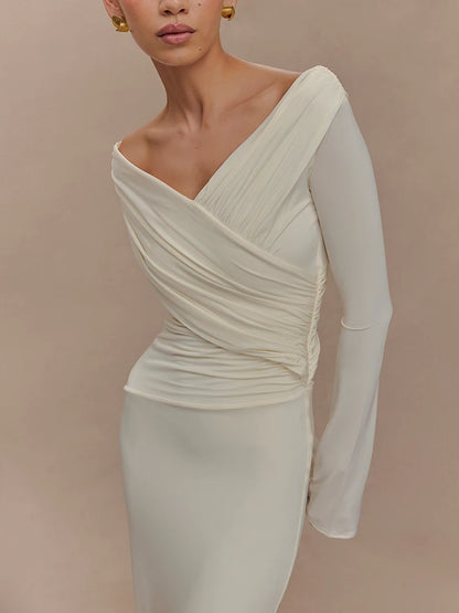 שמלה נשית אלגנטית עם מחשוף נשפך – רומי